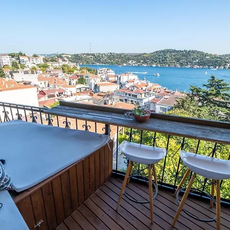 Stunning 2br At The Brim Of The Bosphorus