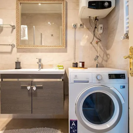 Stunning 2br At The Brim Of The Bosphorus Apartment Istanbul